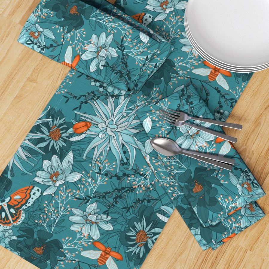 HOME_GOOD_TABLE_RUNNER