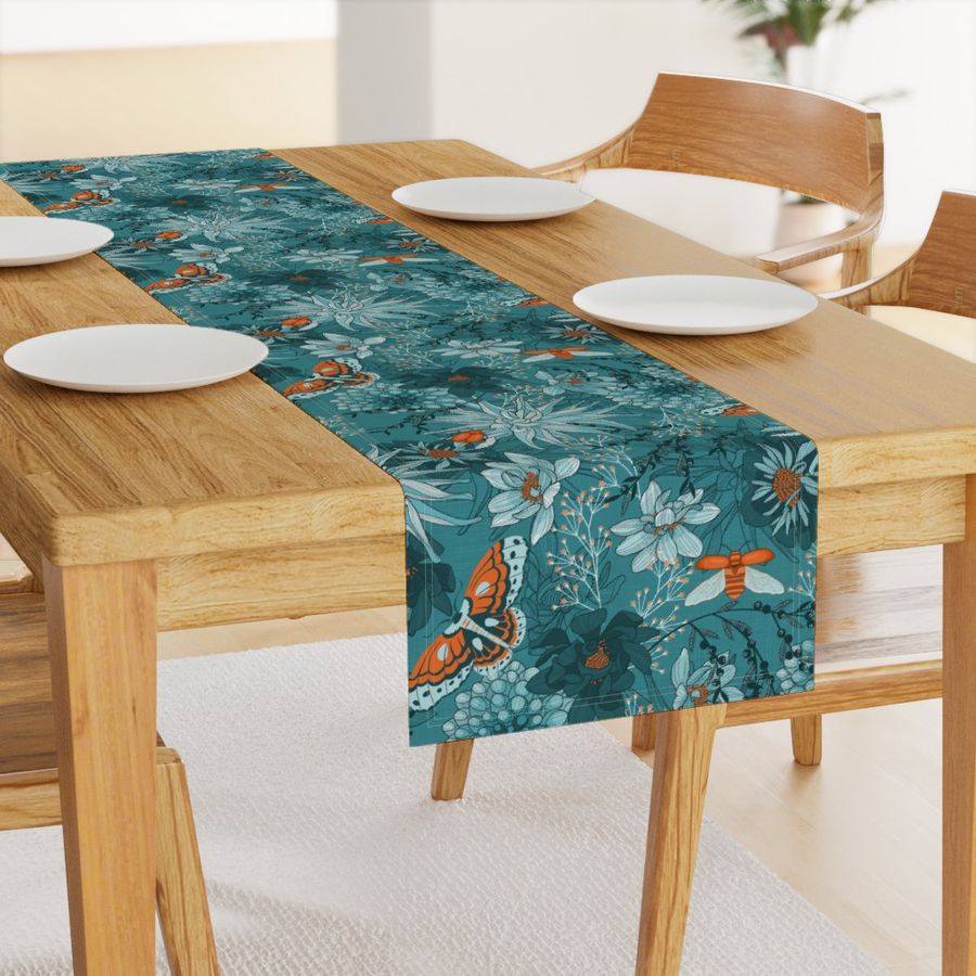 HOME_GOOD_TABLE_RUNNER