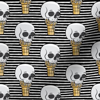 skull ice cream cones - black stripes - LAD19