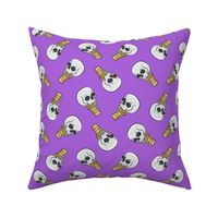 skull ice cream cones - toss on purple - LAD19