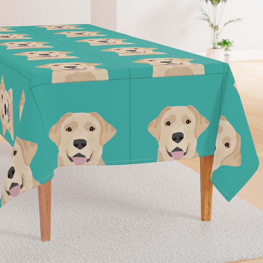 HOME_GOOD_RECTANGULAR_TABLE_CLOTH