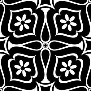 Elegant Floral Four Leaf Clover - Black White -Jumbo Scale - Version 1