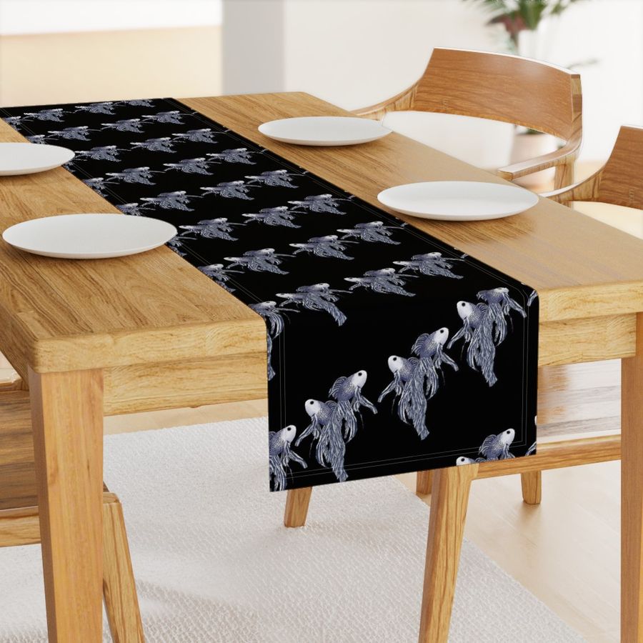 HOME_GOOD_TABLE_RUNNER