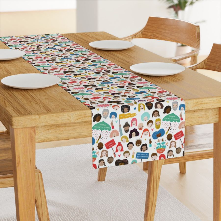 HOME_GOOD_TABLE_RUNNER