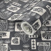 Hawaiian Undersea Shells Tapa Print - Charcoal