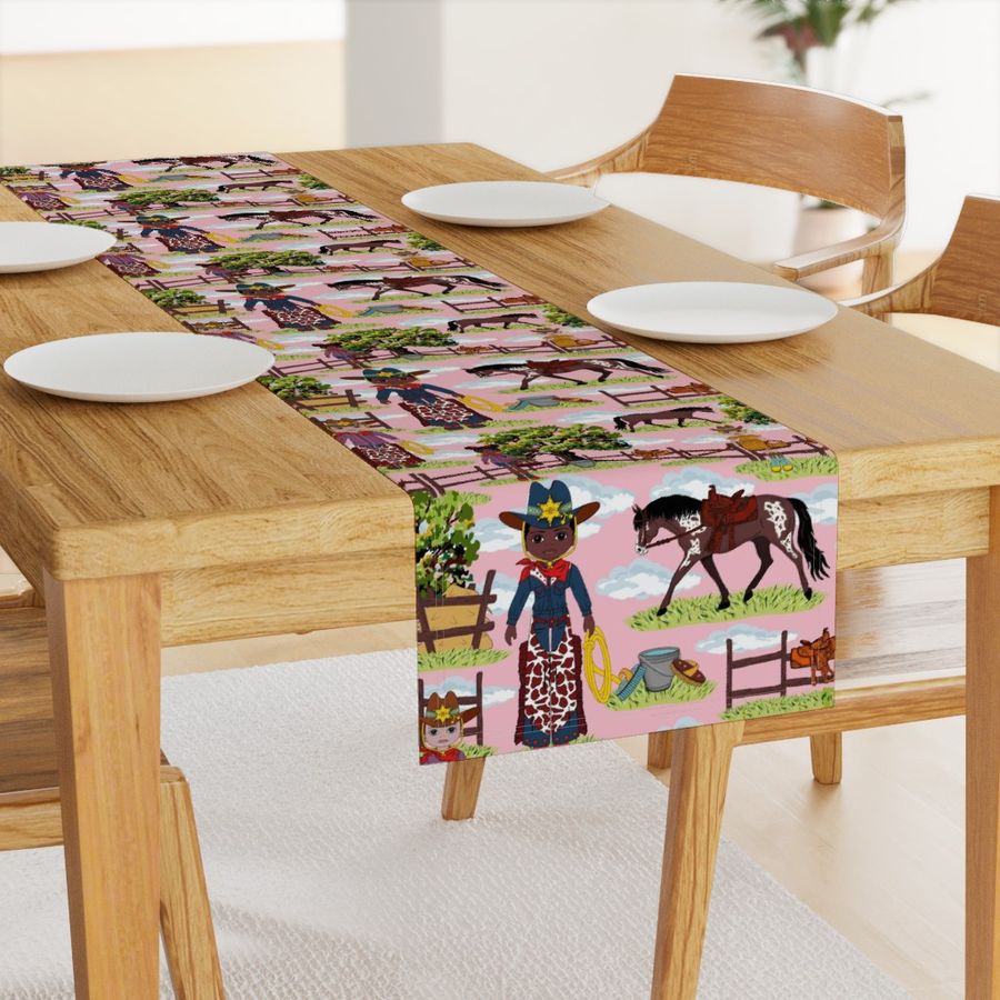 HOME_GOOD_TABLE_RUNNER