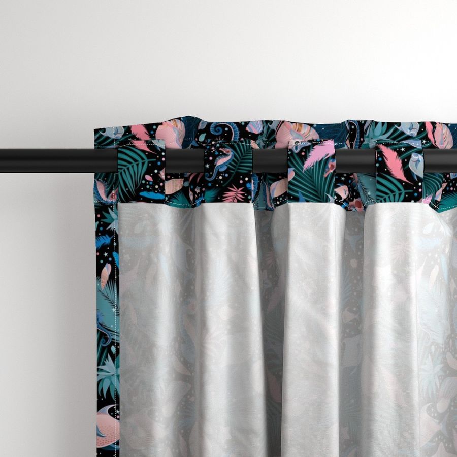 HOME_GOOD_CURTAIN_PANEL