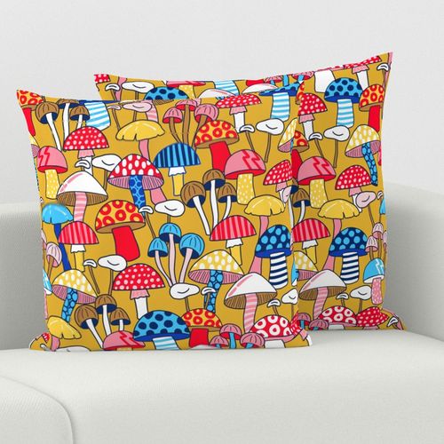 HOME_GOOD_SQUARE_THROW_PILLOW