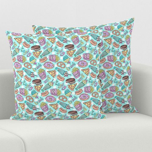 HOME_GOOD_SQUARE_THROW_PILLOW