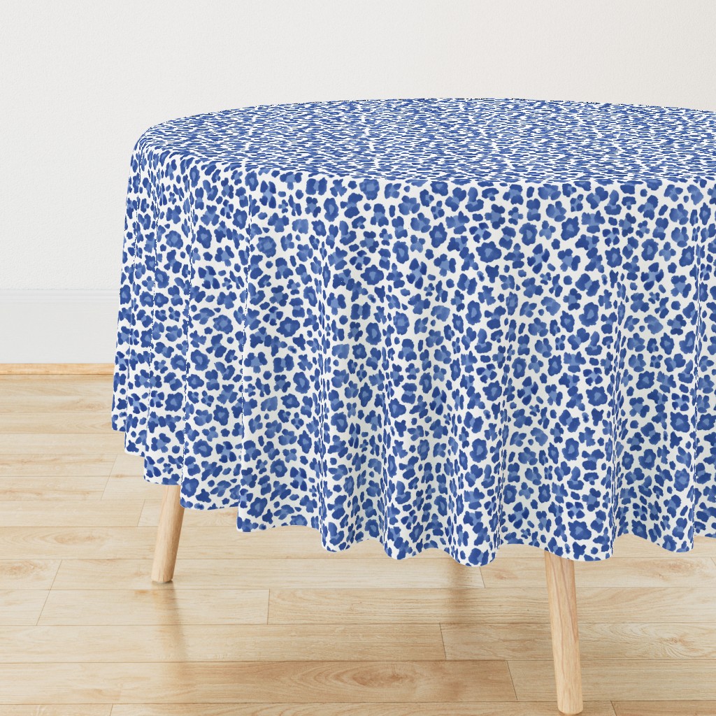 8" Blue on White Leopard Print