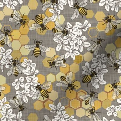 Honey Bees - Taupe,  H Wht - Medium
