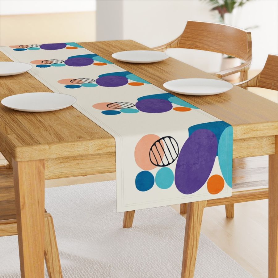 HOME_GOOD_TABLE_RUNNER