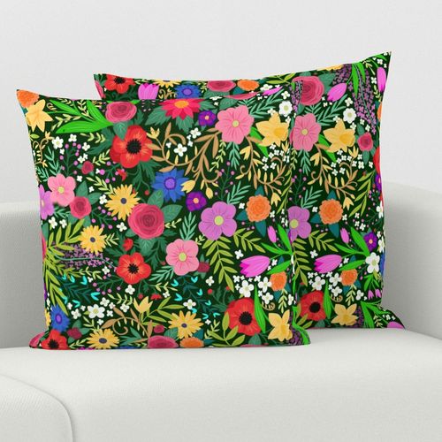 HOME_GOOD_SQUARE_THROW_PILLOW