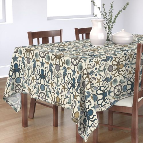 HOME_GOOD_RECTANGULAR_TABLE_CLOTH