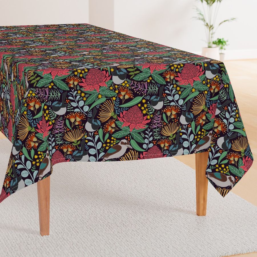 HOME_GOOD_RECTANGULAR_TABLE_CLOTH