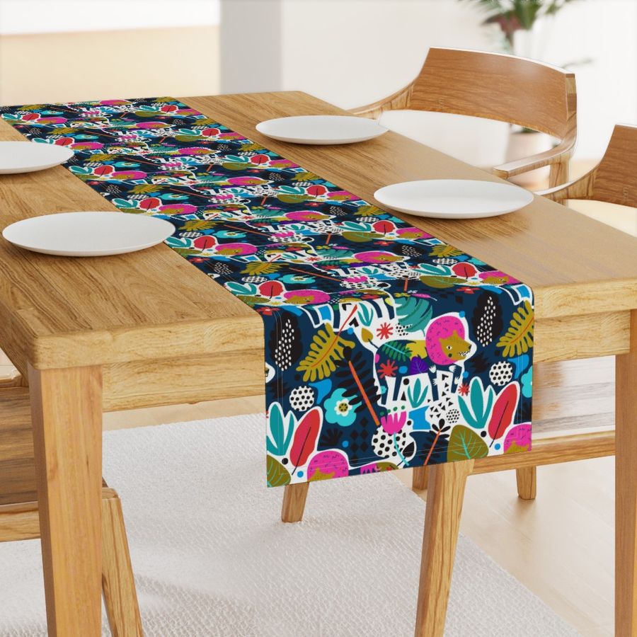 HOME_GOOD_TABLE_RUNNER