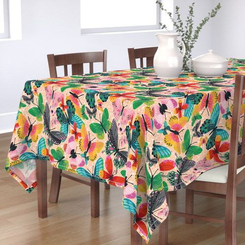 HOME_GOOD_RECTANGULAR_TABLE_CLOTH