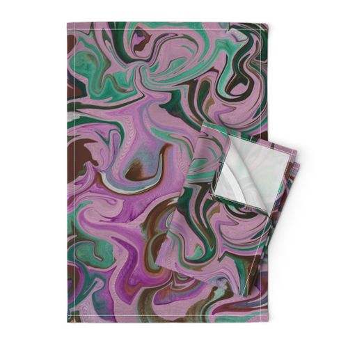 19-05E Marble Purple Animal Waves