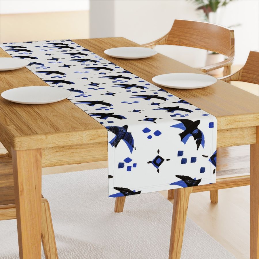 HOME_GOOD_TABLE_RUNNER