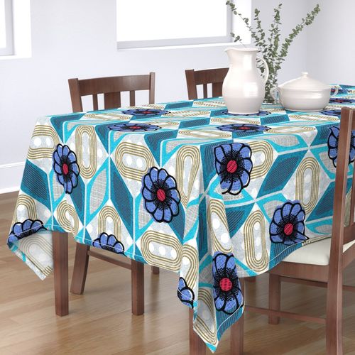 HOME_GOOD_RECTANGULAR_TABLE_CLOTH