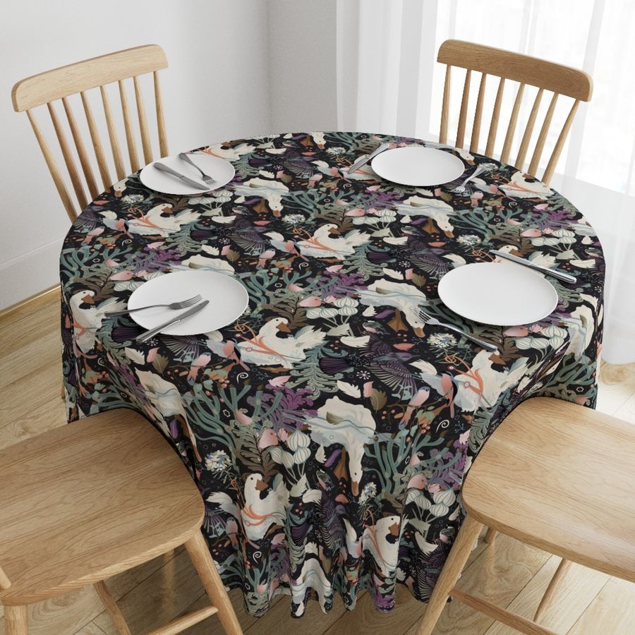 HOME_GOOD_ROUND_TABLE_CLOTH