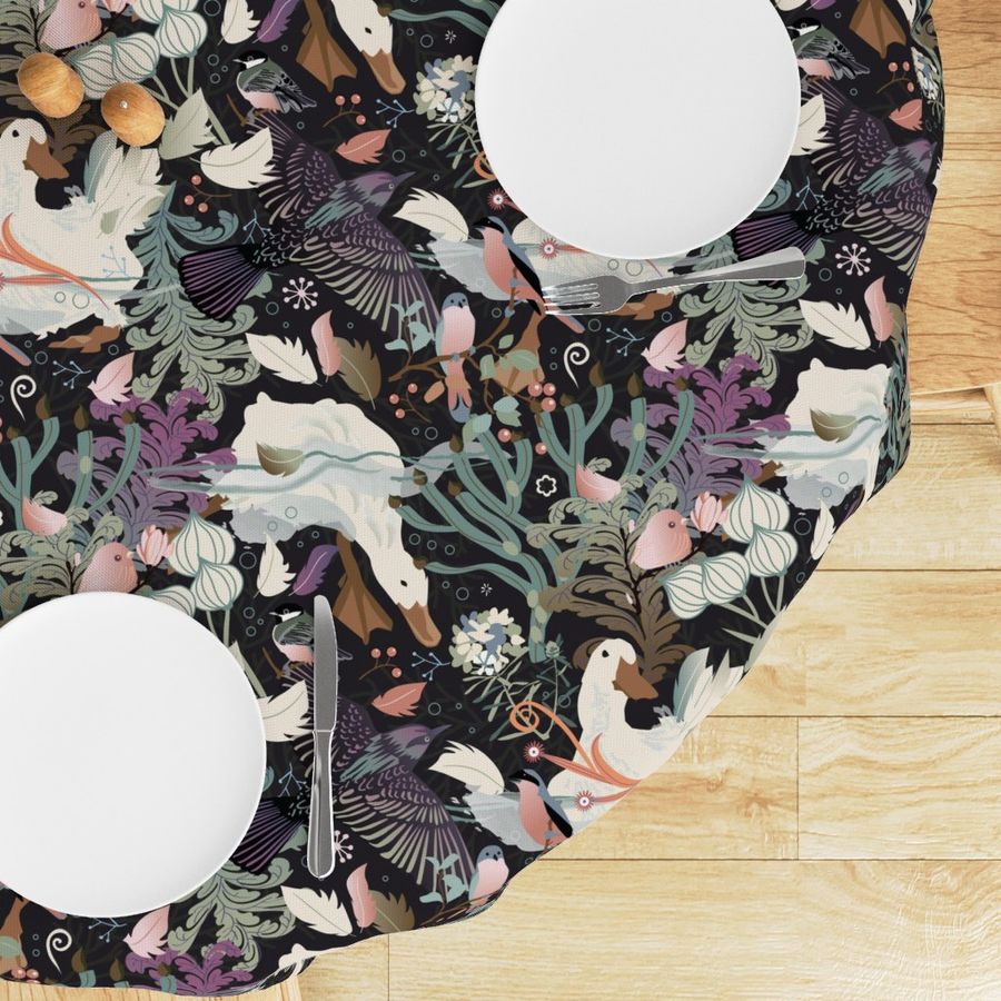 HOME_GOOD_ROUND_TABLE_CLOTH