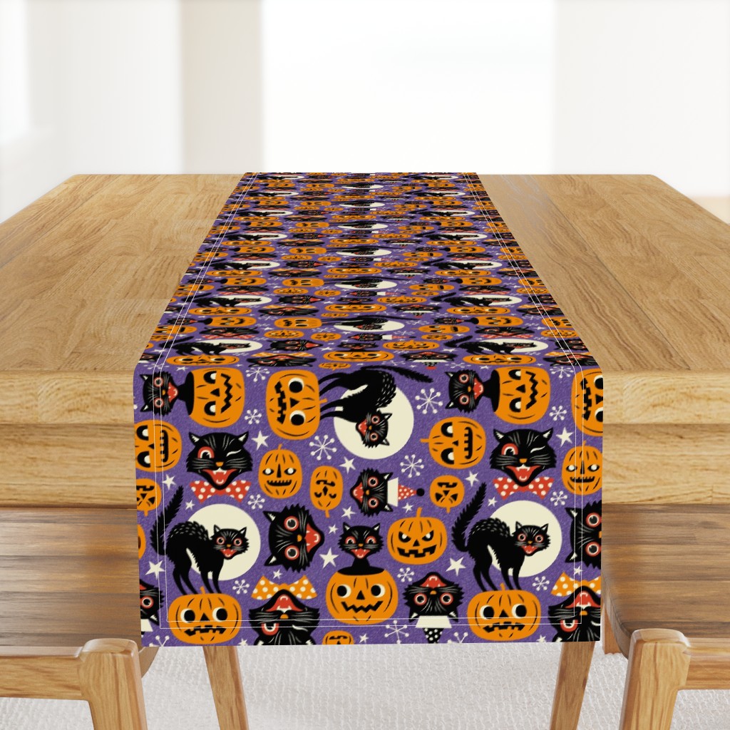 Large Scale / Spooky vintage cats and pumpkins / Purple