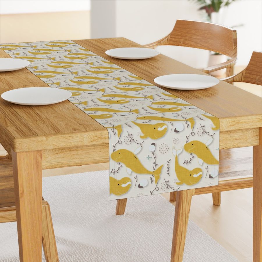 HOME_GOOD_TABLE_RUNNER