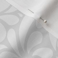 Damask Teardrop White Ornament, seamless pattern