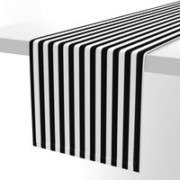 Black and White 3/4 inch Vertical Deck Chair Stripes