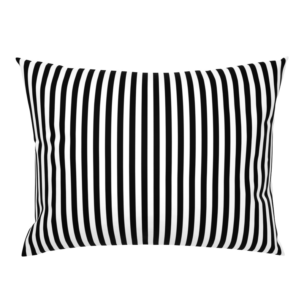 Black and White Thin Vertical Half Inch Picnic Stripes