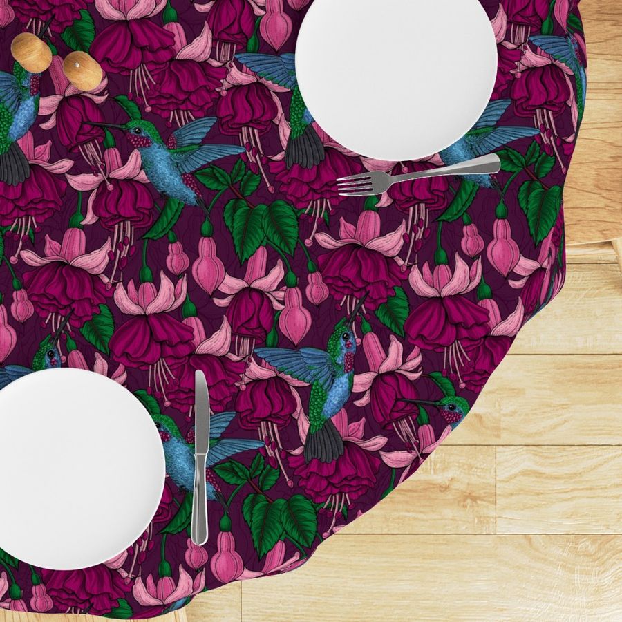 HOME_GOOD_ROUND_TABLE_CLOTH