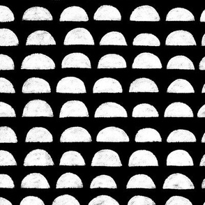 Half Circle Pattern in Black and White
