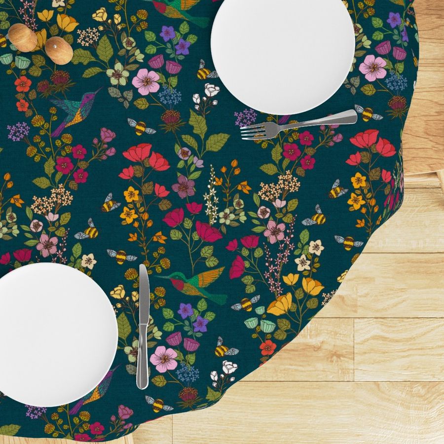 HOME_GOOD_ROUND_TABLE_CLOTH