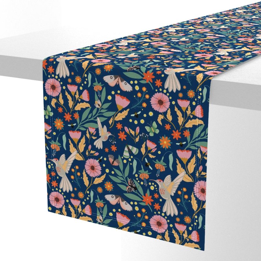 HOME_GOOD_TABLE_RUNNER