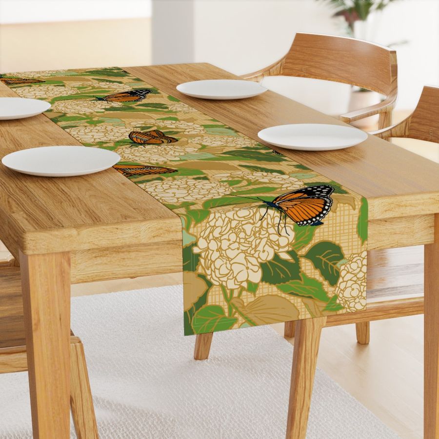 HOME_GOOD_TABLE_RUNNER