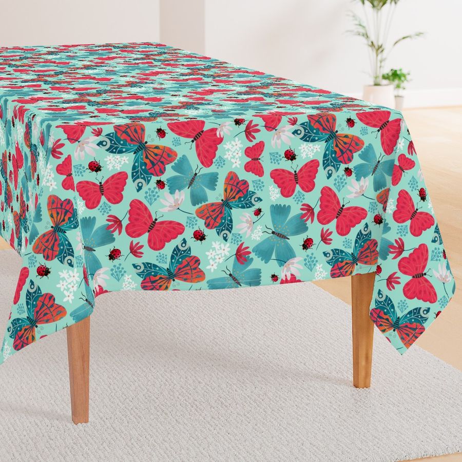 HOME_GOOD_RECTANGULAR_TABLE_CLOTH