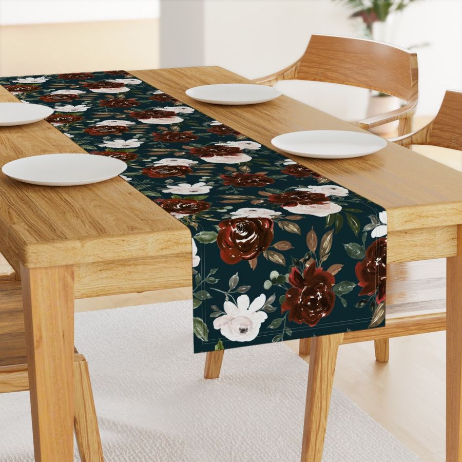 HOME_GOOD_TABLE_RUNNER