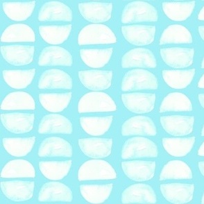 19-07c Abstract White Cloud Sky Blue