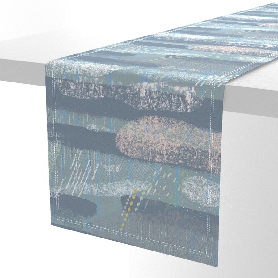 HOME_GOOD_TABLE_RUNNER