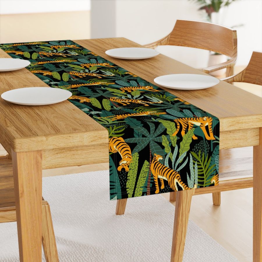 HOME_GOOD_TABLE_RUNNER