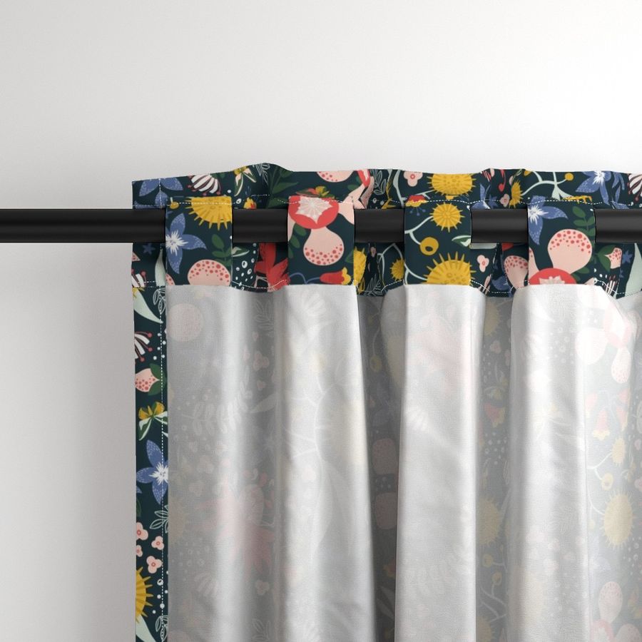 HOME_GOOD_CURTAIN_PANEL