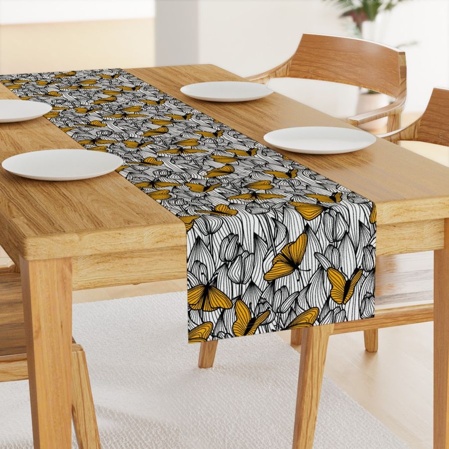 HOME_GOOD_TABLE_RUNNER