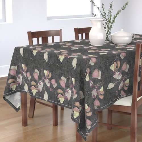 HOME_GOOD_RECTANGULAR_TABLE_CLOTH