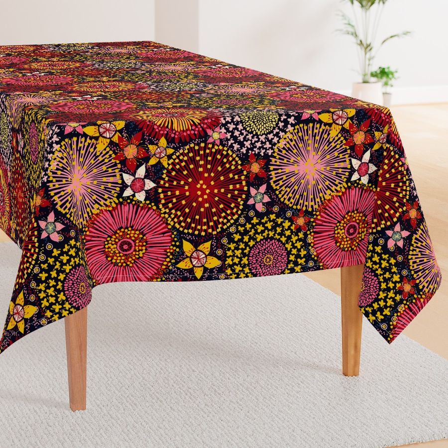 HOME_GOOD_RECTANGULAR_TABLE_CLOTH