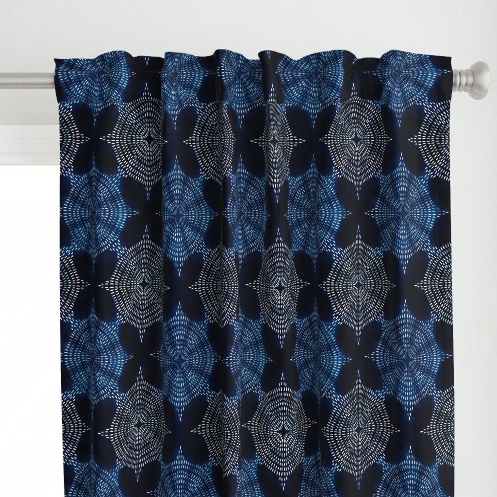 Hypnotic shibori