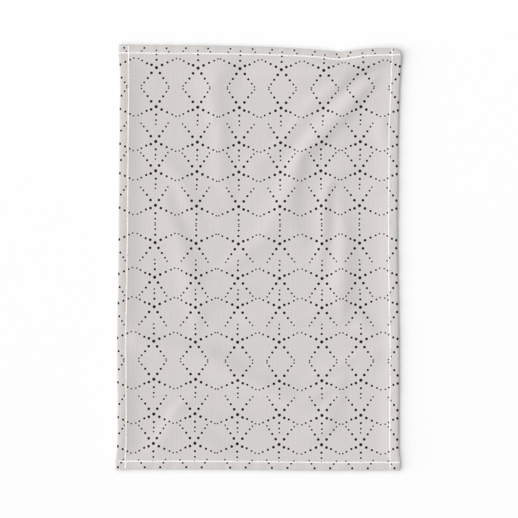 Art Deco dot scallops linen