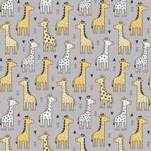 Giraffe Geometric and Triangles in Black&White Yellow on Grey Smaller 1,75 inch