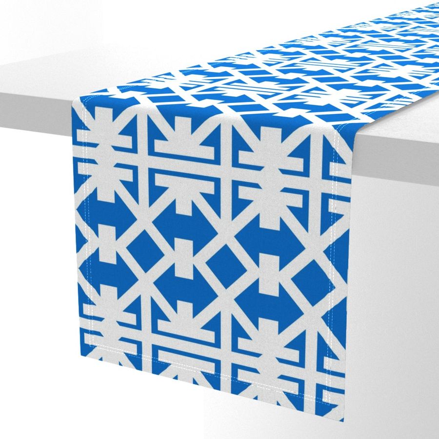 HOME_GOOD_TABLE_RUNNER