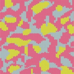 Small Knit Camouflage Pink & Yellow